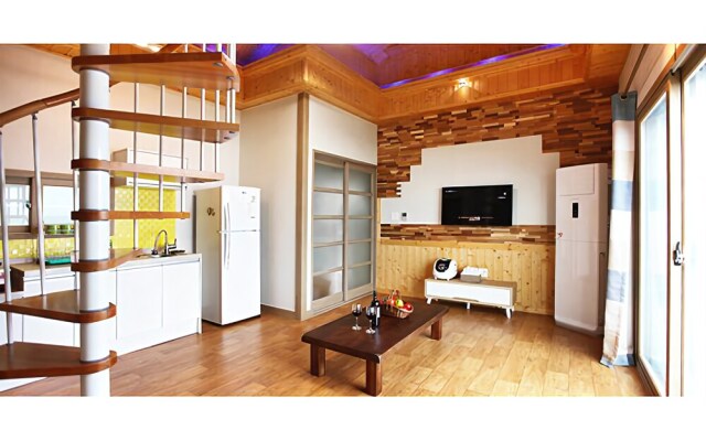 Yeongdeok Ocean Pension