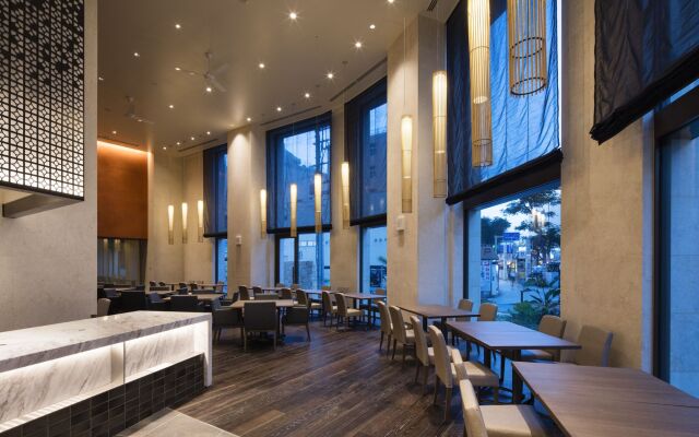 JR KYUSHU HOTEL Blossom Naha