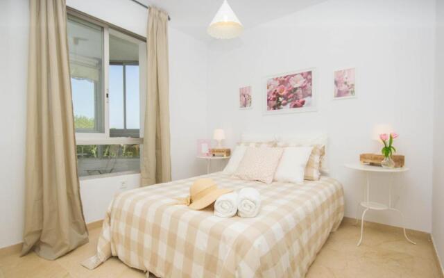 Vistamarina A201 by Ivi Real Estate