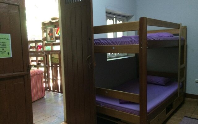 Backpacker Colibri Tarapoto