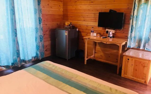 Casa Seaesta Beach Cottages and Suites