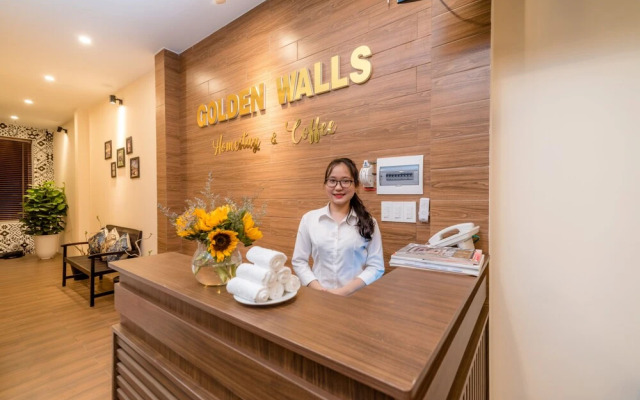 Golden Walls Homestay