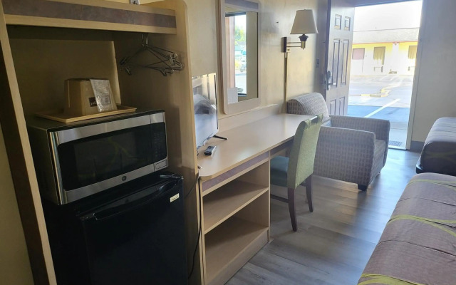 Budget Host Inn Bristol
