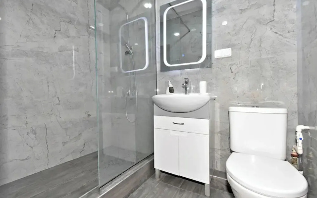 Apartment by Luxe Group GL152