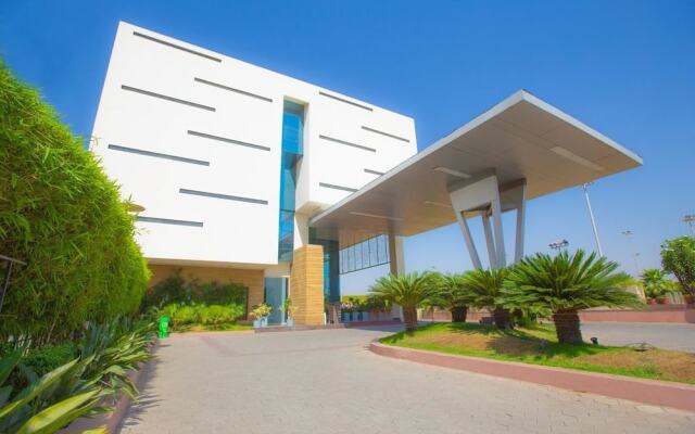 Hotel Waterlily Indore