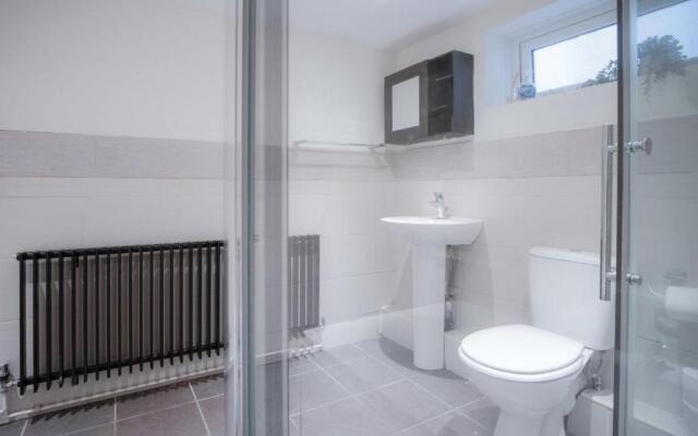 Sea Breeze Apt 3 - 2 Bedroom - Horton Beech