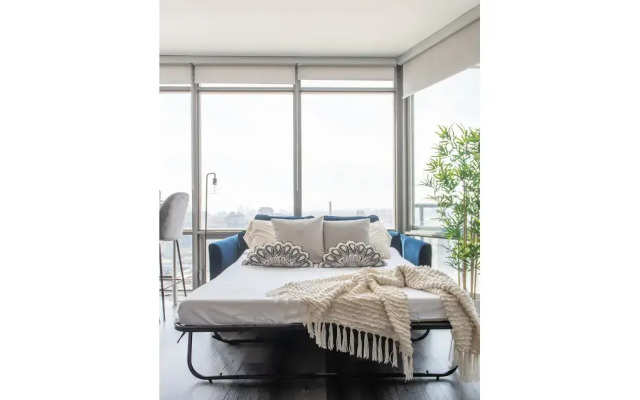 QuickStay Two-Bedroom Condo