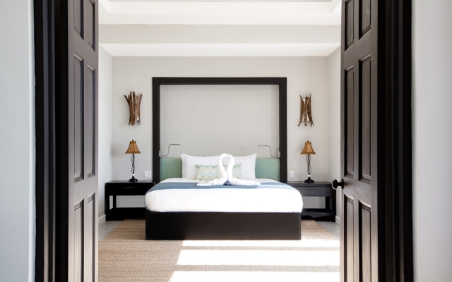 The Cliff Hotel