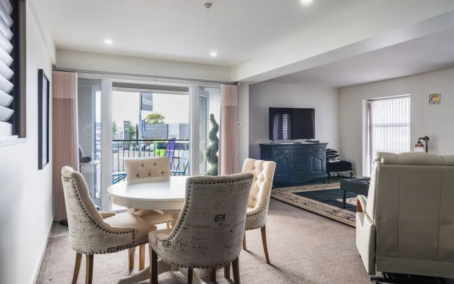 Manor Place Apartment