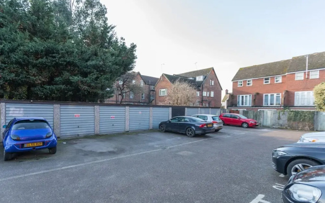 3 Bed Shakespeare Road Townhouse
