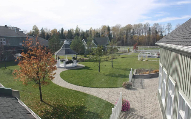 Cedar Meadows Resort & Spa, an Ascend Collection Resort