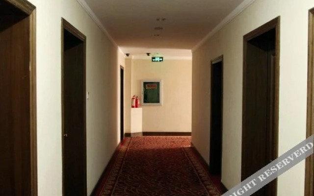 Yayue Hotel