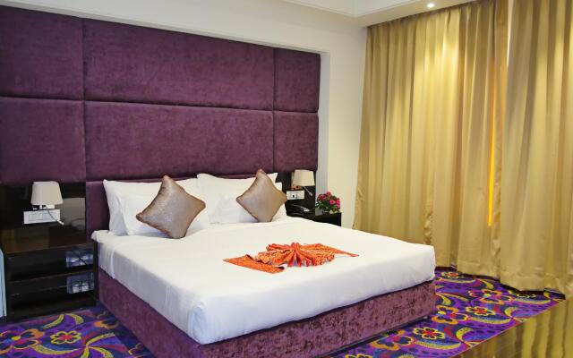 Pride Hotel & Convention Centre Indore