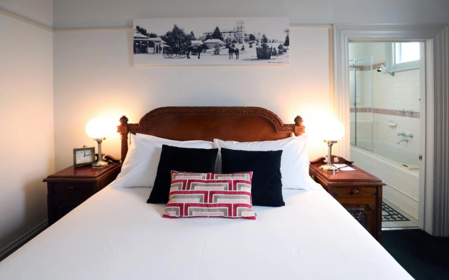 Yarra Valley Grand Hotel