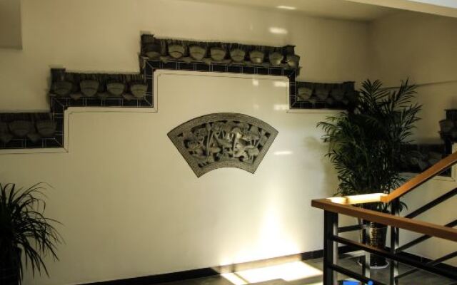 Jixi International Youth Hostel