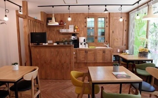 Yeosu Inn Guesthouse