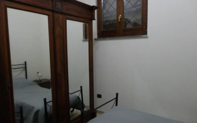 B&B Nola