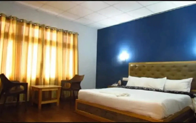 Jain Group Lachung Eyes