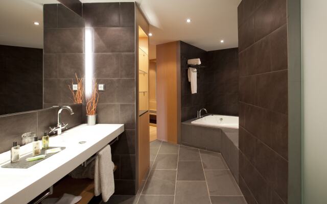 Hotel Món Sant Benet