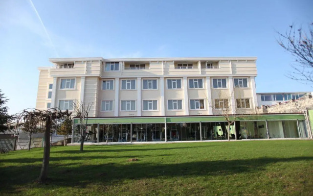 Angelacoma Hotel