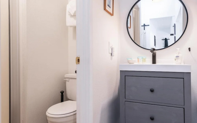 Crestview 49 - Two Bedroom Condo