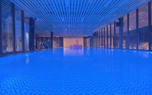 Ramada by Wyndham Wuhan Hankou Railway Station