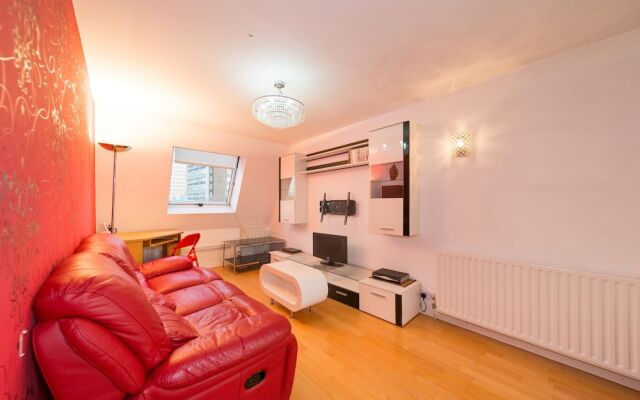 Beautiful West Ken One Bed Apartment