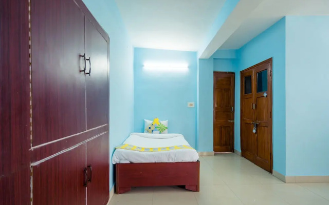 Oyo 13894 Home Skyline Homestay Near Picture Palace