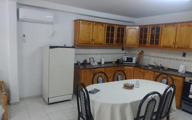 Residencia 3 De Febrero