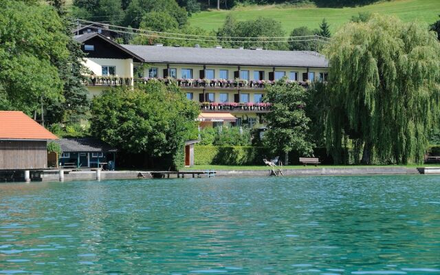 Strandhotel Weyregg
