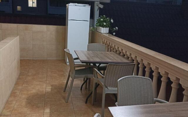 Yuzhny dvorik Guest house