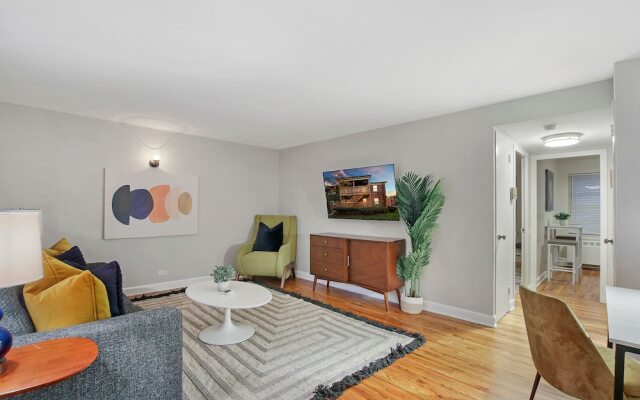 Charming & Spacious Bowmanville 1BR Apt