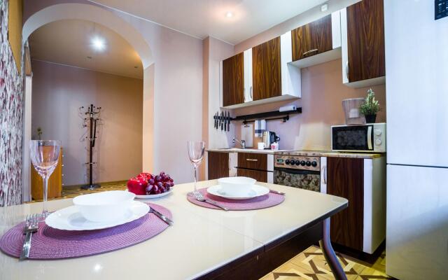 Апартаменты на улице Камышовая 7