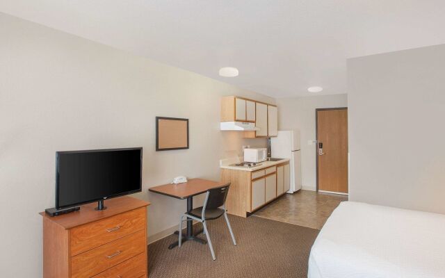 WoodSpring Suites Jacksonville Southeast