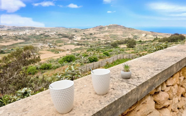 Sea & Valley Views Żebbuġ Gozo