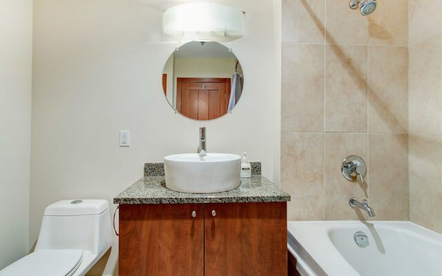 Downtown Suites by Hometrotting