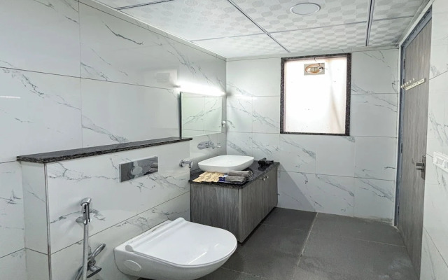Housr Wakad Pune Hinjawadi Road