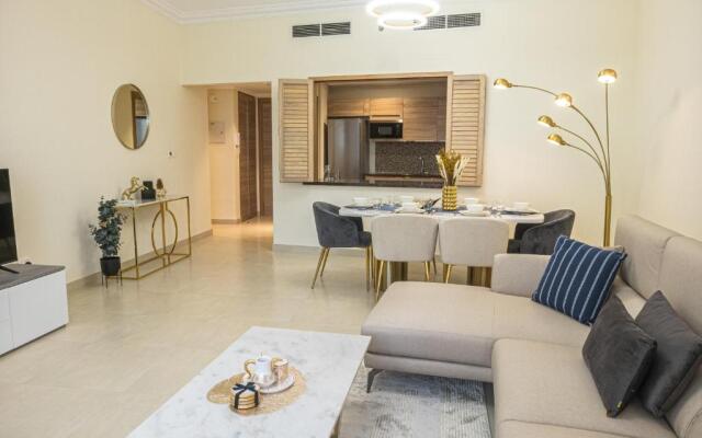 Elegant 1 Bedroom in Madinat Badr