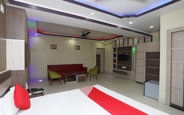 Hotel Tr Palace By OYO Rooms