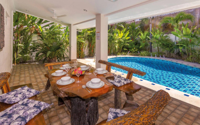 Villa Waree 5 minutes from City and Beach
