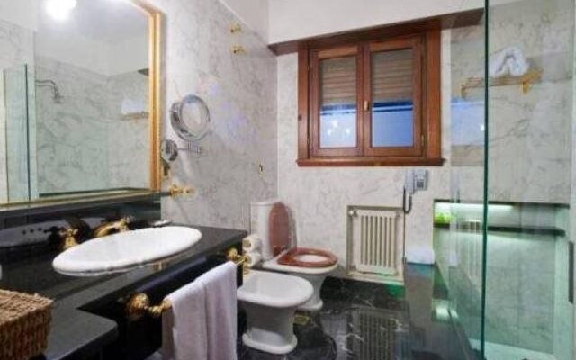 Los Nobles Hostal de Bosque