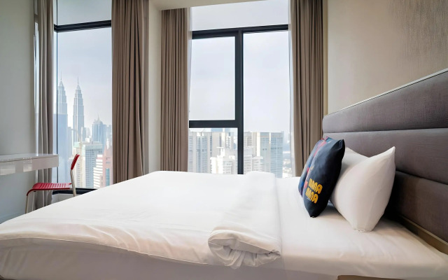 Expressionz Professional Suites by G Suites