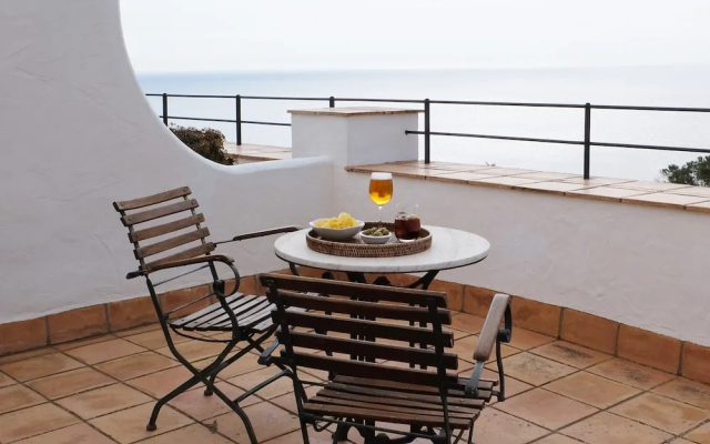 El Far Hotel Restaurant