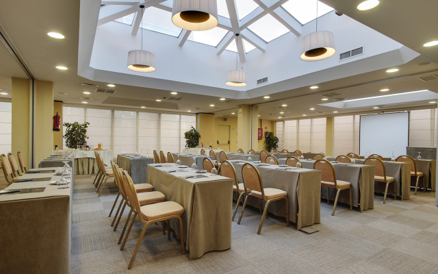 1881 Madrid Ventas Hotel