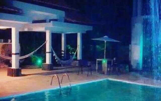 Pousada Nossa Casa Itauna Beach