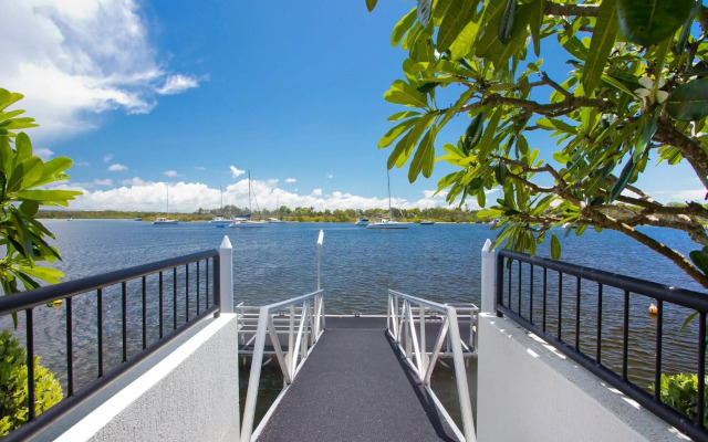 Aqua Linea 6 Noosa Parade 82