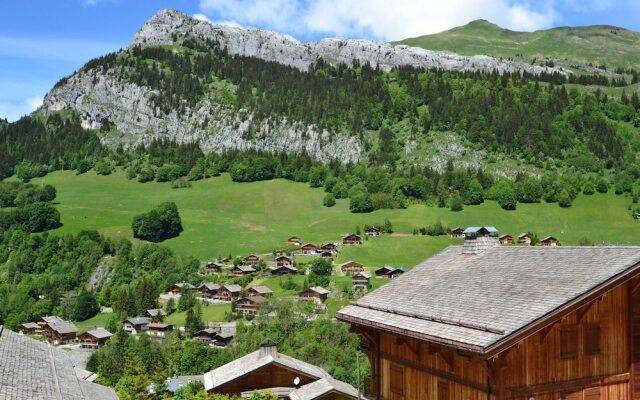 Apt E4 Les Echelles - ARAVIS Holidays