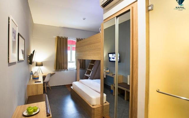 Kapal Garden Hotel by UMM