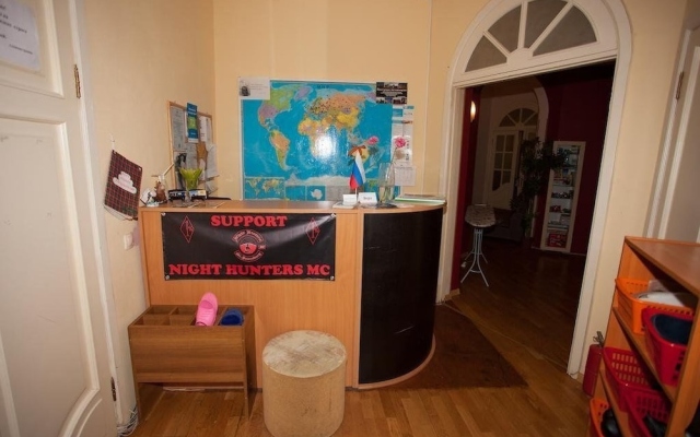 Tolstoy Hostel