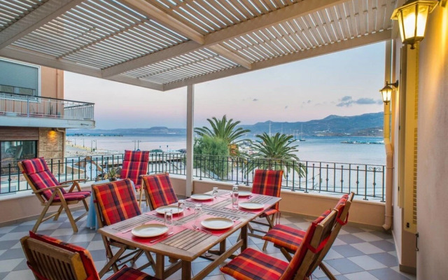 Seafront Own Ouse - Sleeps 6 - 5min Walk To the Beach